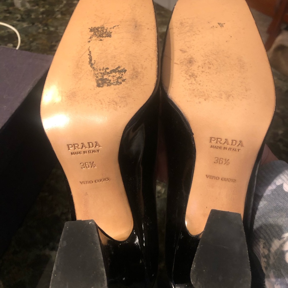 100% Guaranteed Authentic Prada Pumps - image 5